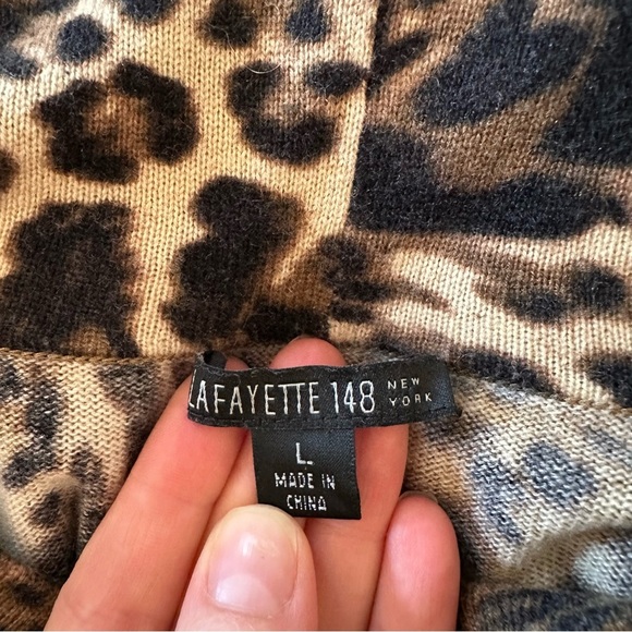 Lafayette 148 New York Cashmere Leopard Animal Print Cowl Neck Sweater Size L - Picture 8 of 11